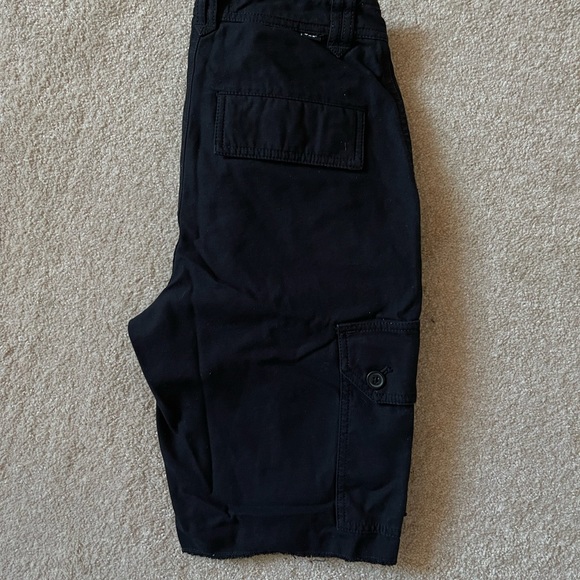 TNA DAYTON SHORTS (black & green) - Picture 3 of 6